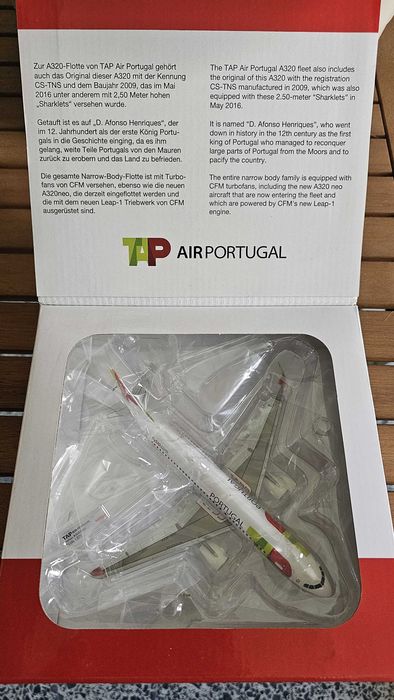 Miniatura TAP Airbus A320 Herpa 1:200 - CS-TNS (Novo na Caixa)