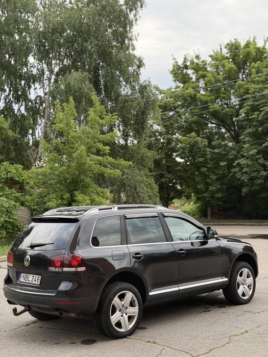 Volkswagen Touareg рестайлинг 3.0 дизель на пружинах