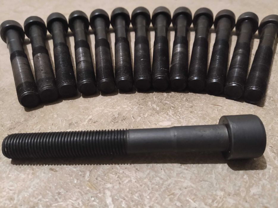9091002102 Toyota болт головки блока цилиндров  JZ