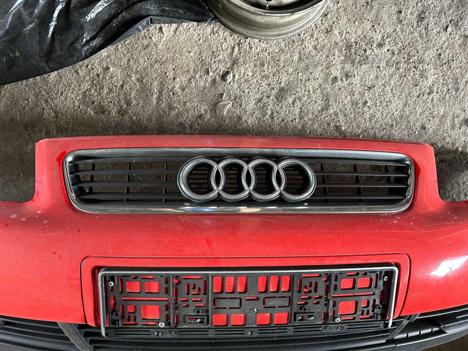 Audi A3 8L LIFT 00-03 zderzak przedni kompletny + grill / LY3H / czerwony