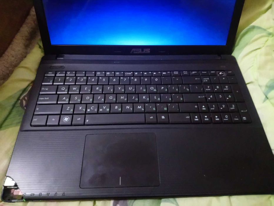 Ноутбук Asus X55U