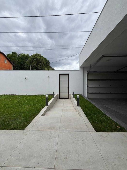 4 спальни! Бассейн и гараж! Продам уникальный дом 2017г. пр-т Гагарина