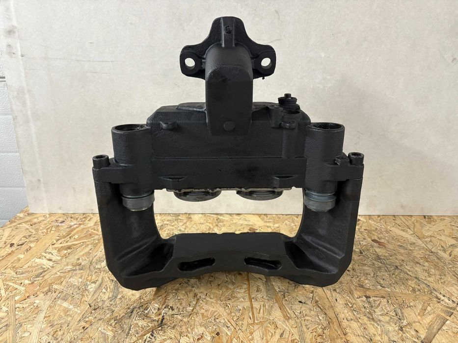 zacisk hamulcowy meritor elsa 225 volvo renault przód tył lewy prawy