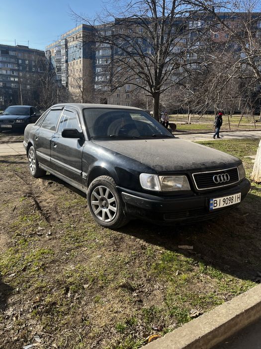 Продам ауди 100 с4