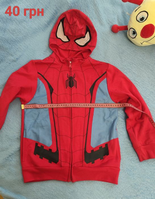 Одяг для підлітка