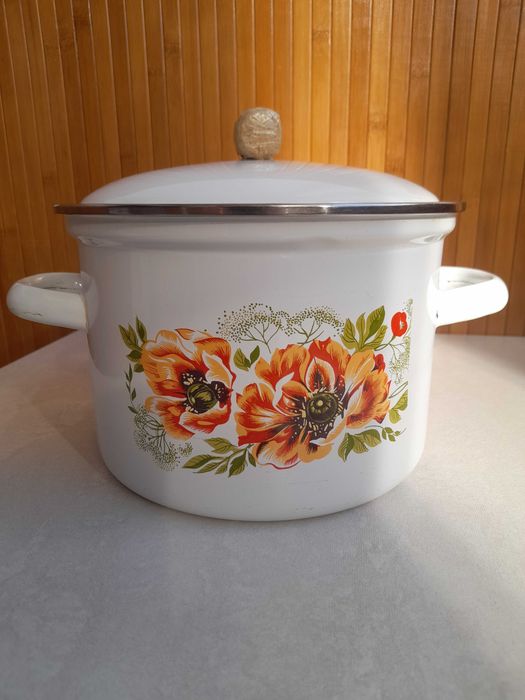 Кастрюля эмалированная на 3 л