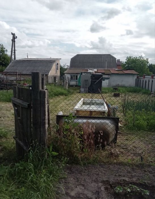Будинок під Києвом