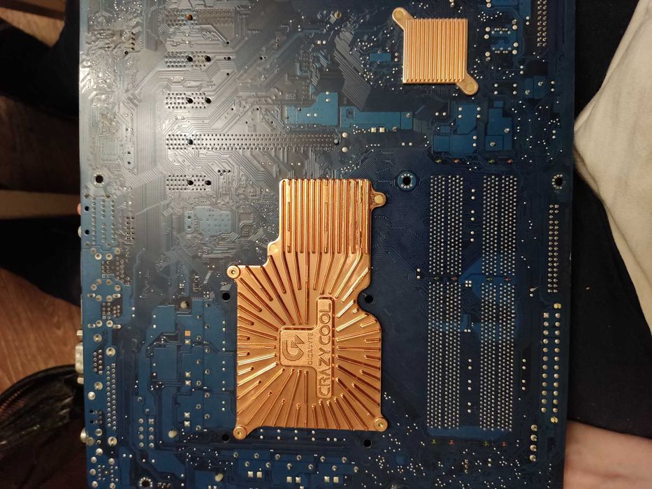 Запчастини , до системних блоків