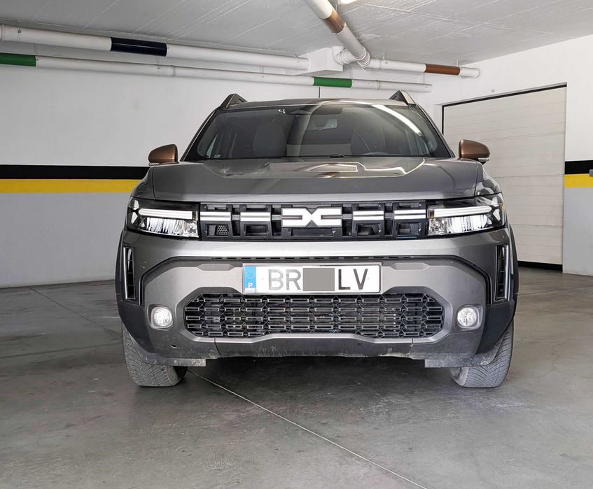 Vende-se Dacia Duster 4x4 Extreme Mild-Hybrid — Com Garantia até 2028