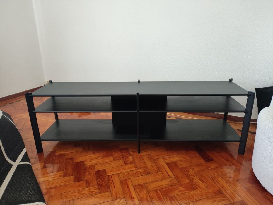 Móvel de TV Ikea JÄTTESTA