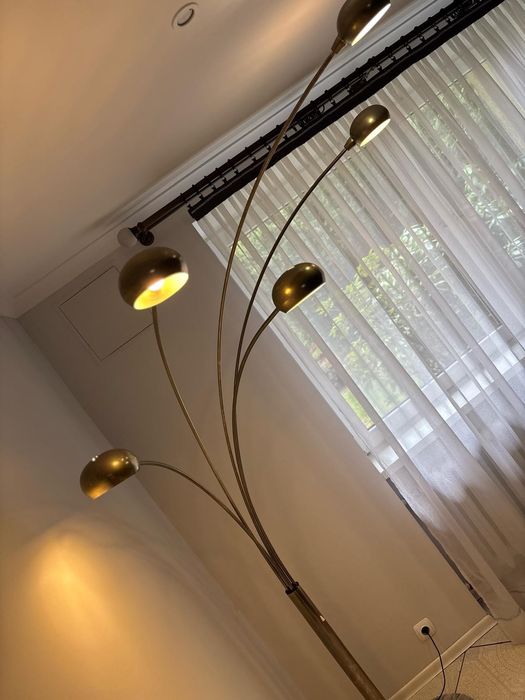 Lampa podłogowa premium
