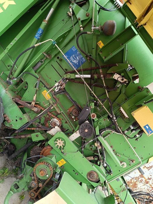 Prasa Krone 1500 Vario Pack, szeroki podbieracz, siatka, rotor