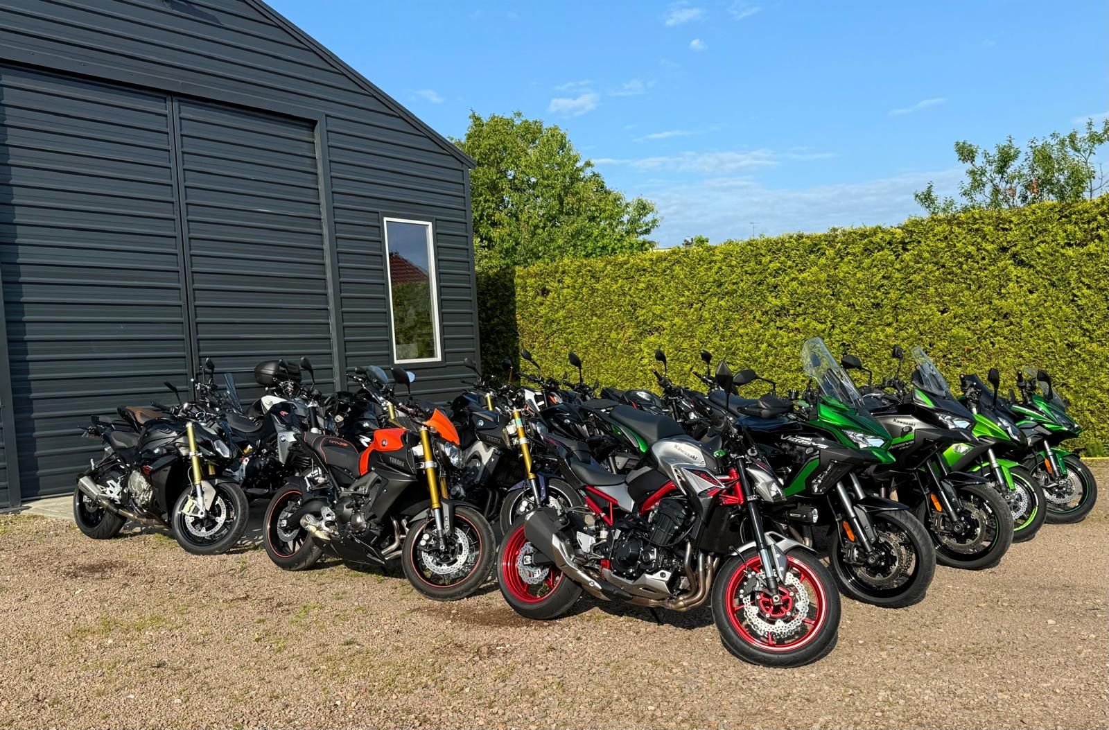 MotoSelect - Legacy on two wheels top banner