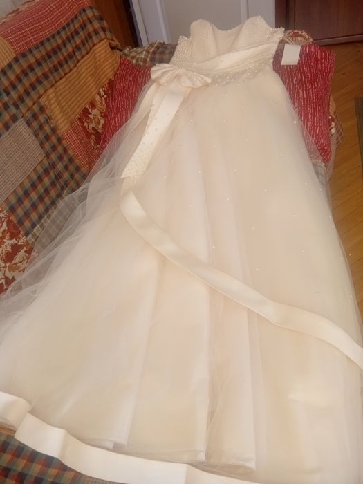 Весільна. Сукня.