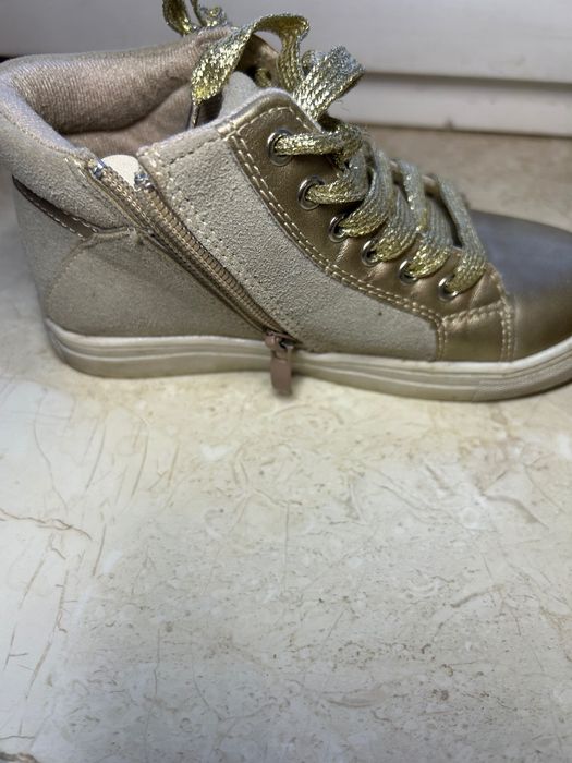 Дитяче взуття, ботінки шкіряні, тапки