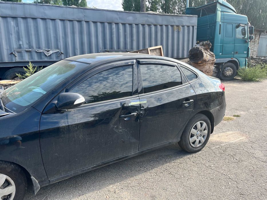 Hyundai Elantra 2011