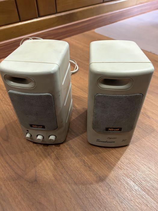 Columns in Good Condition64738475202306120