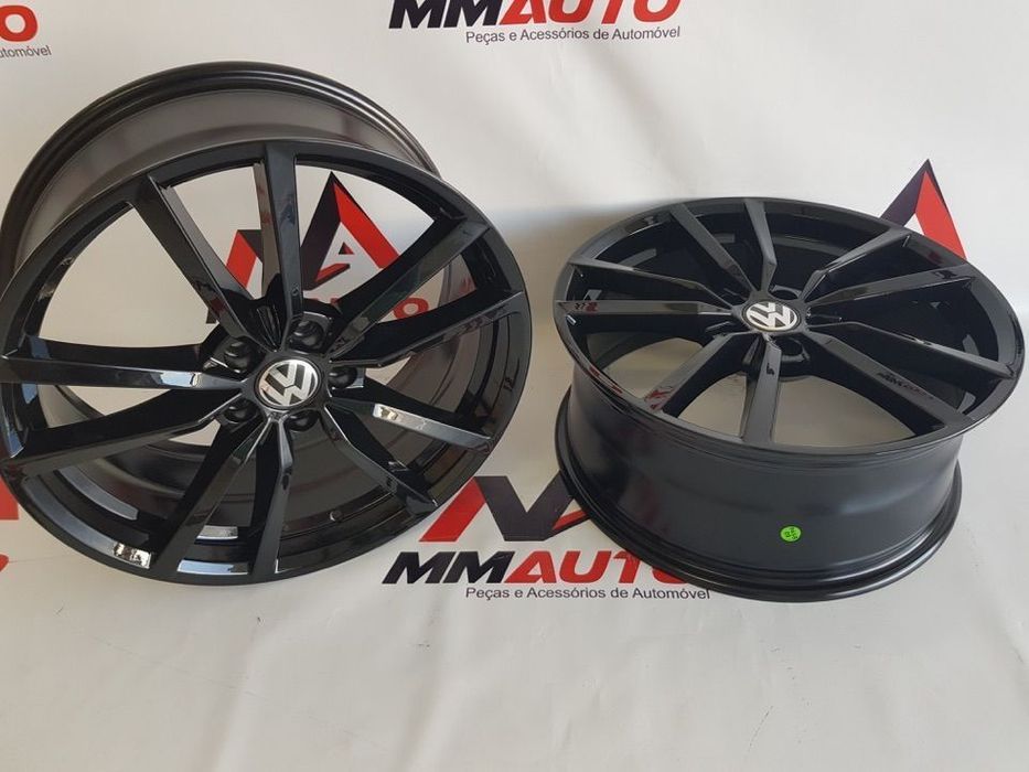 Jantes Golf R Gloss Black 19