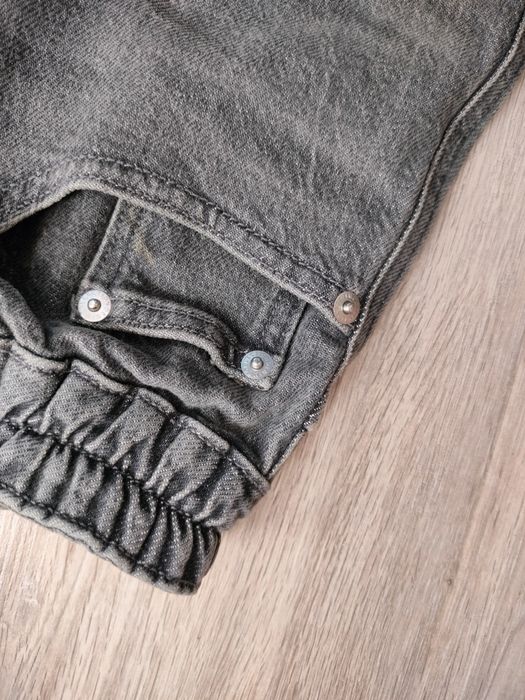 Szare krótkie spodenki dżinsowe M