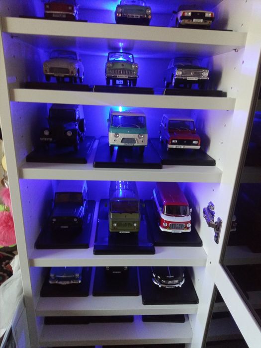 Sprzedam kolekcję aut