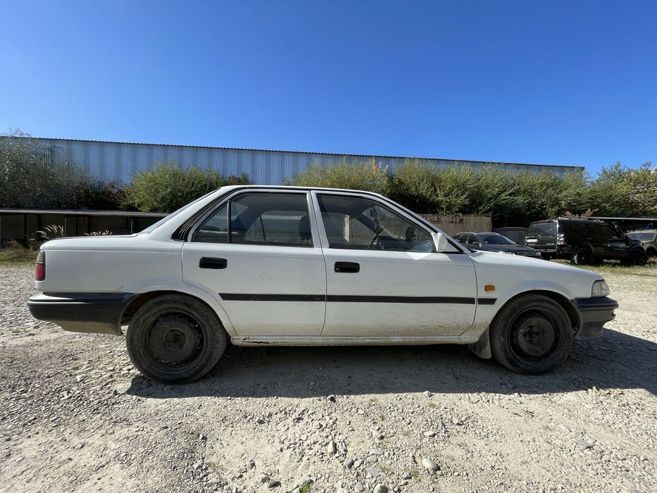 Toyota Corolla e90 1992