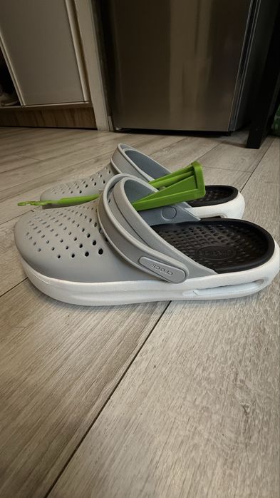 Оригинальні crocs , крокси