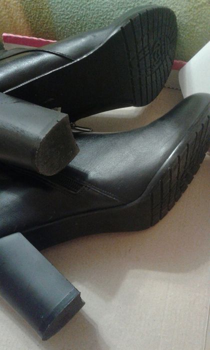 Женские зимние сапоги