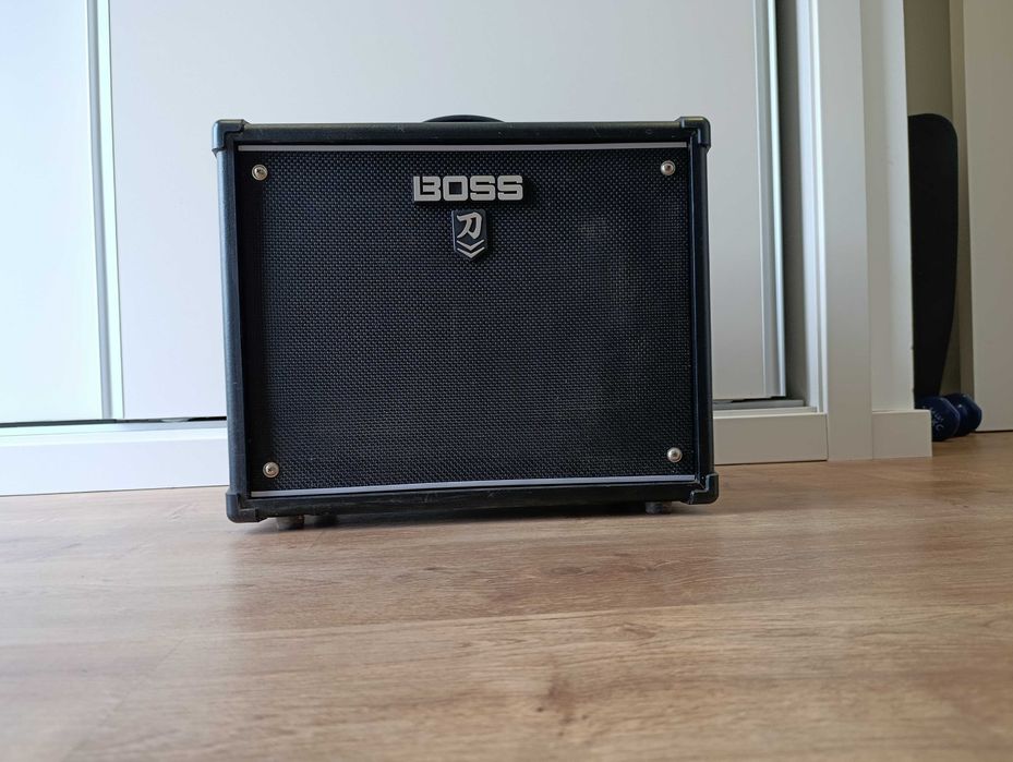 Boss Katana 50w amplificador