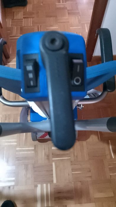 Cadeira elétrica escaladeira