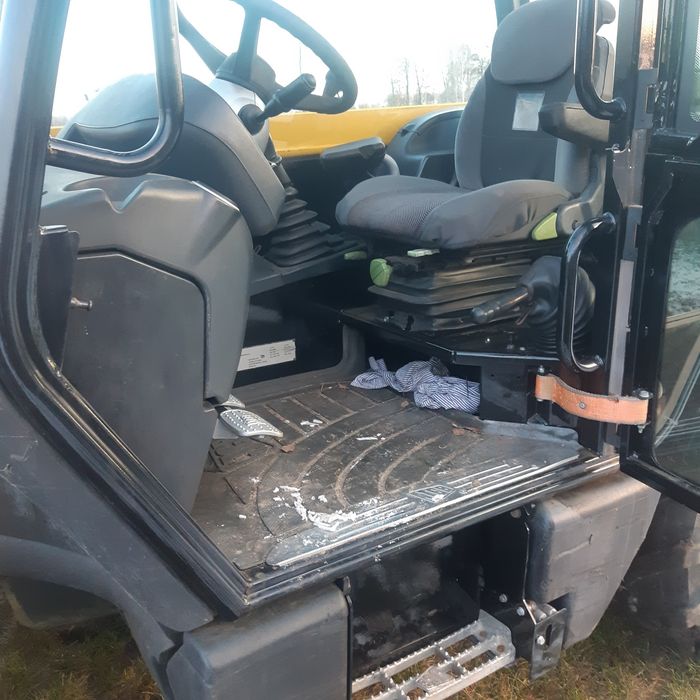 Ładowarka teleskopowa jcb 530-70