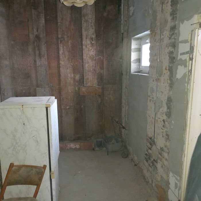 Продам двокімнатну квартирум.Самбір