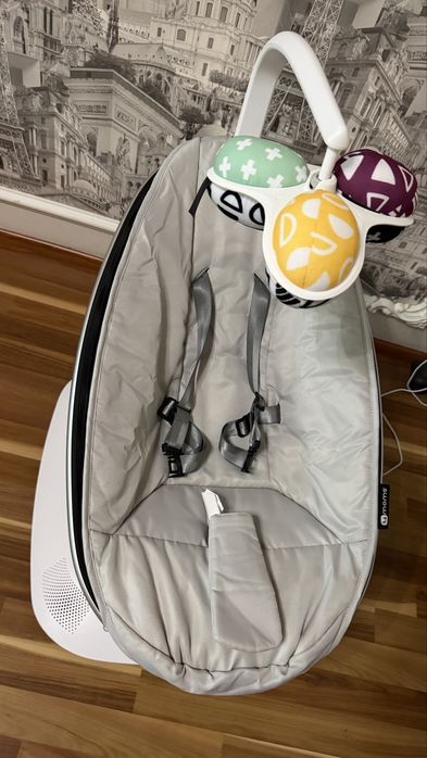 Крісло-гойдалка MamaRoo 4moms 5.0