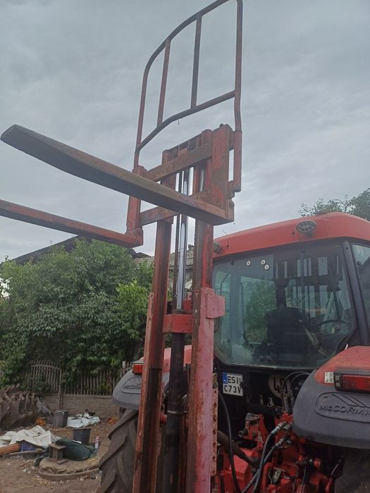 Widlak sztaplarka maszt karetka do ciągnika oryginał lekki