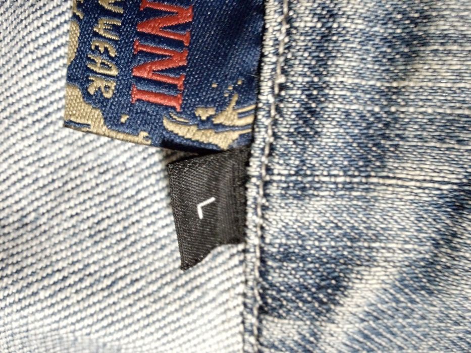 Джинсовая куртка женская. Размер L.