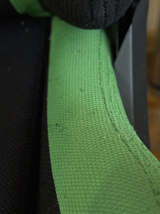 Ігрове/геймерське крісло