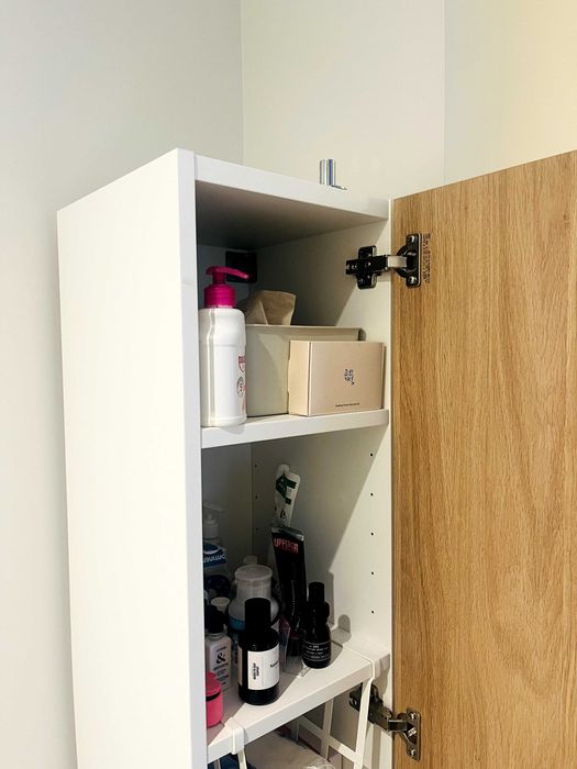 Armário alto IKEA ENHET 180cm - com porta e prateleiras - como novo