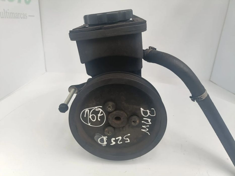 Bomba de direção BMW 5 (E60)