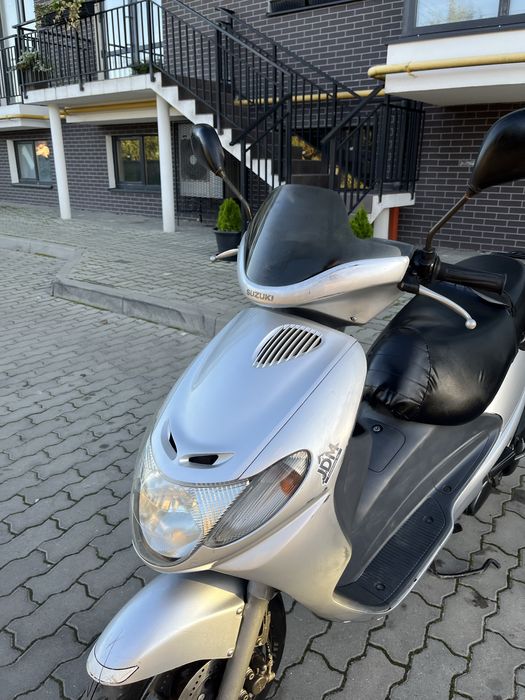 Скутер Suzuki Adress 110