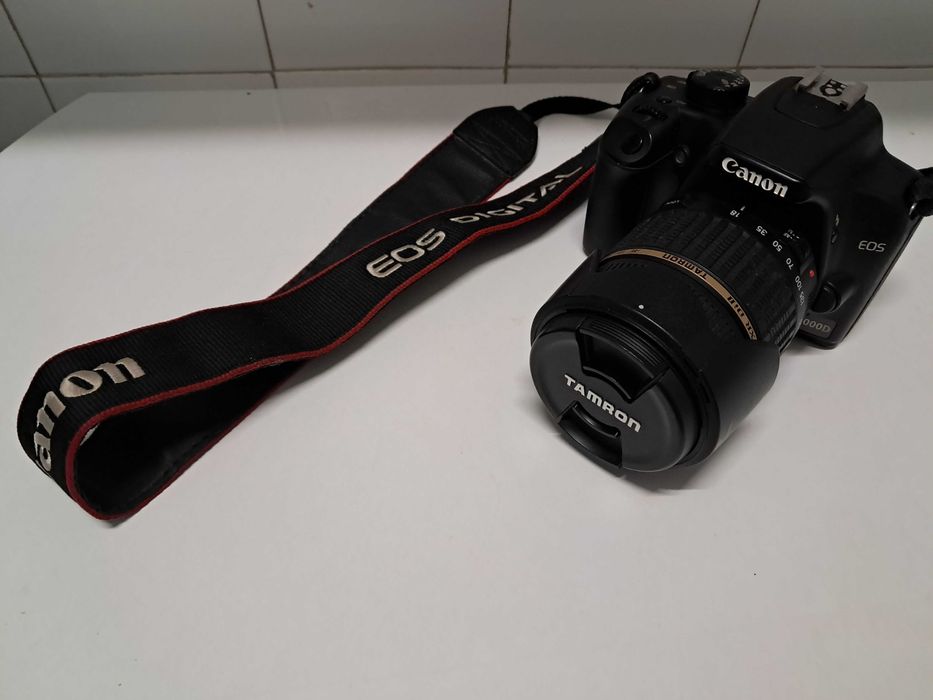 Máquina Fotografica Canon EOS Digital 1000D + Objetiva Tamron 18/200