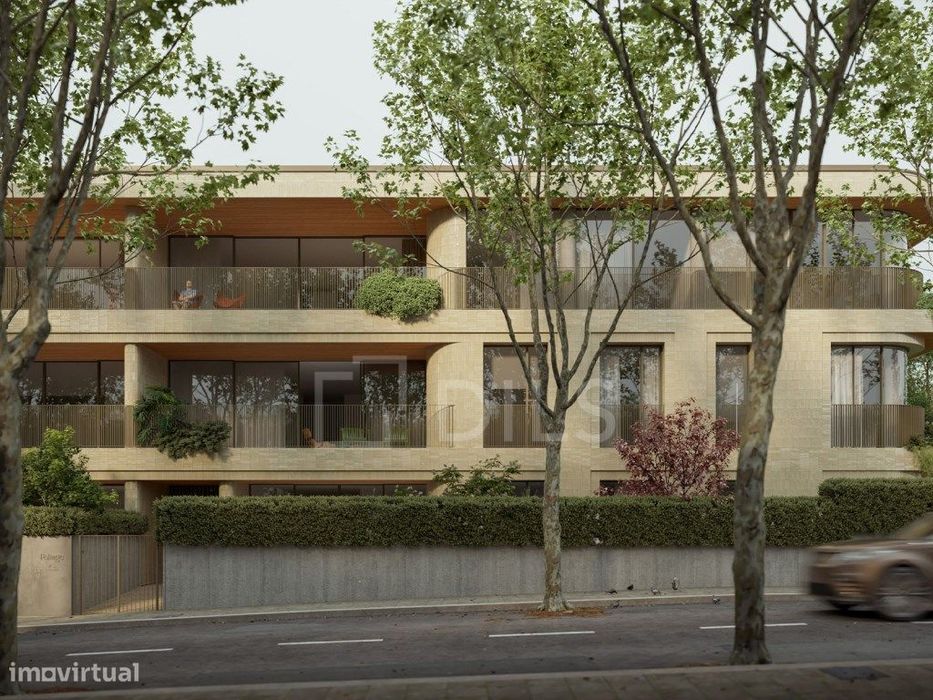 Apartamento T2 com jardim na Foz do Douro