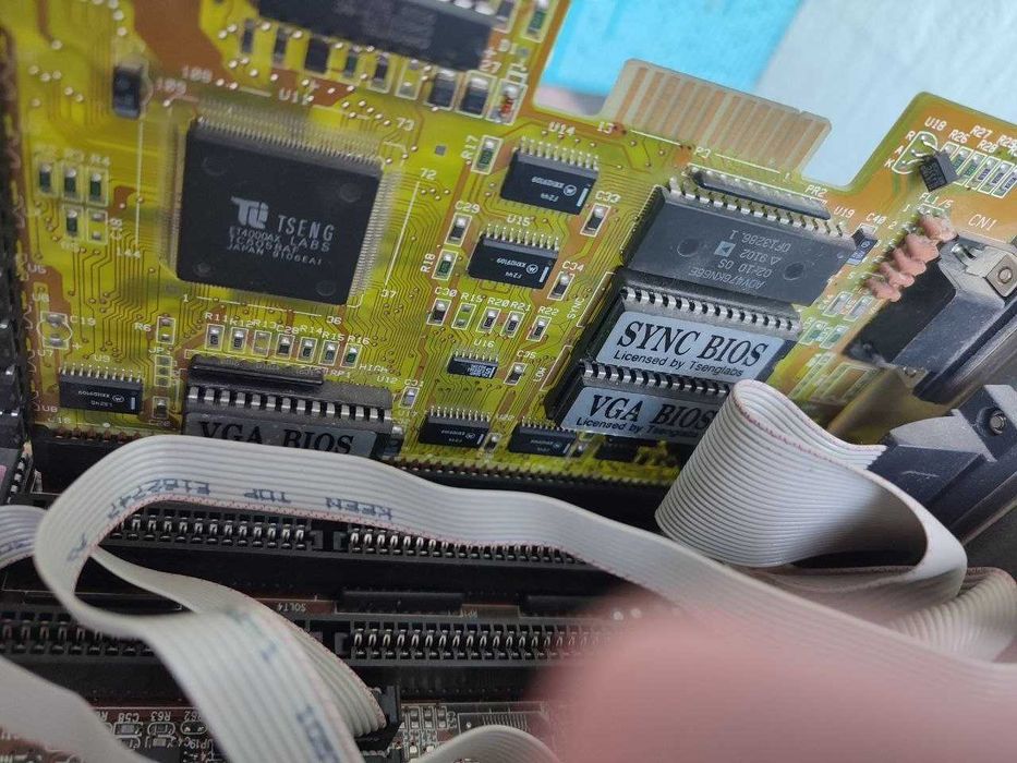 Ретро ПК 486 DX4-100 / Socket 3 / Tseng Labs ET4000 / 32 MB SIMM / DOS & Win95