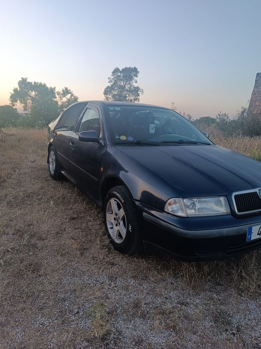 Skoda Octavia 1 ano 1998 GPL