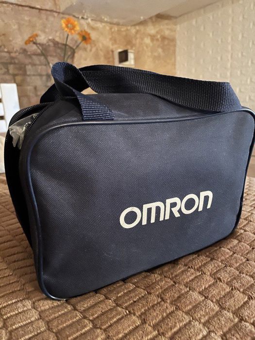 Інгалятор (небулайзер) Omron Comb Air - компактний, потужний.