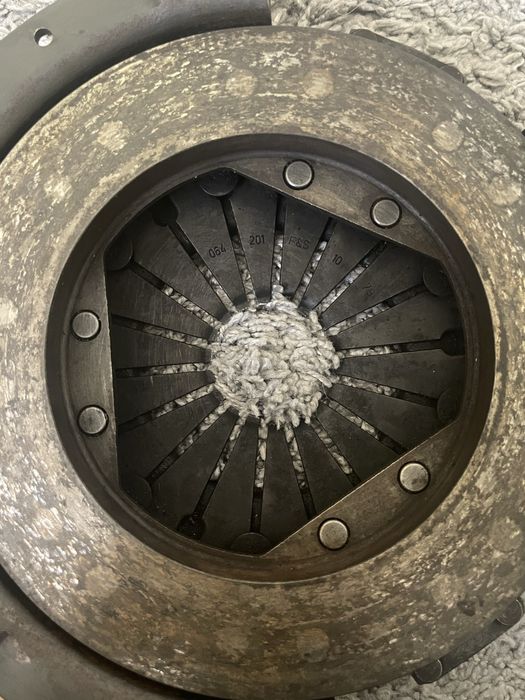 Корзина щеплення BMW 316 / 318 (М10) (LUK original)