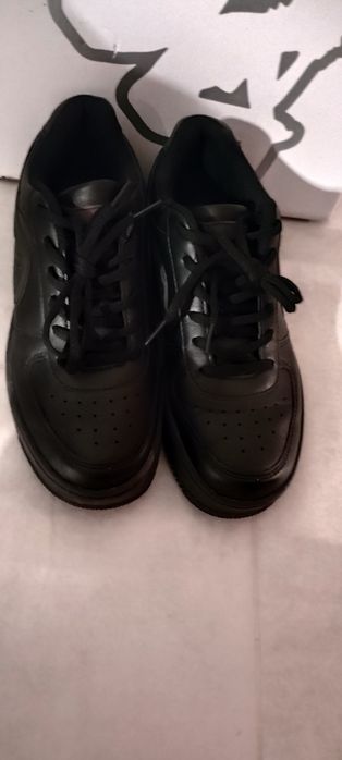 Buty KAPPA w bardzo dobrym stanie,czarne ma platformie