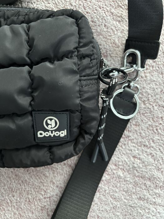 Torebka pikowana mała czarna Nowa