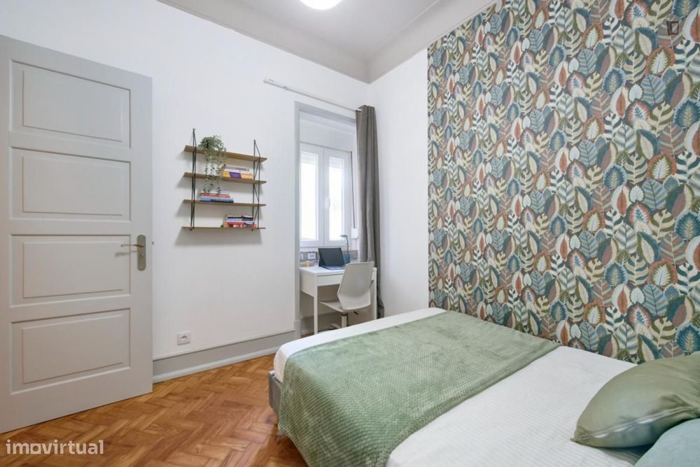Quarto - localizado em Alameda Lisbon