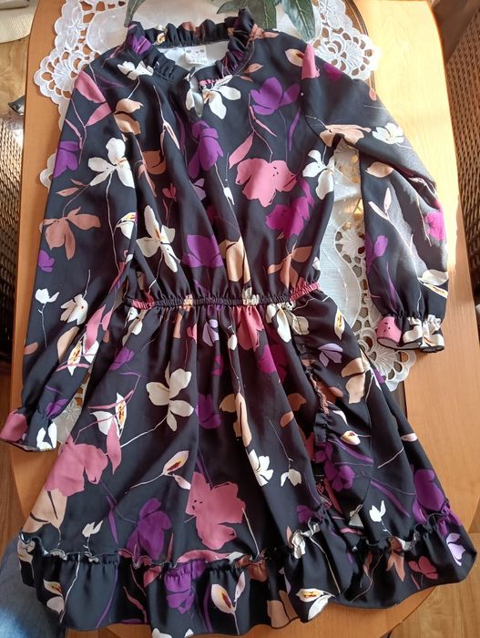 Sprzedam wiosenną sukienkę