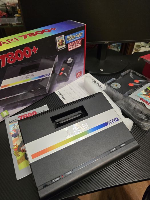 Atari 7800+ como nova