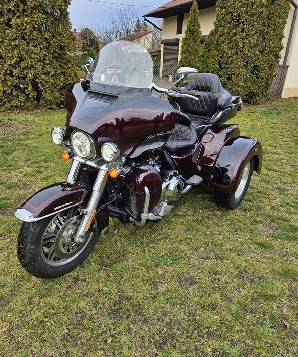 Harley-Davidson Tri Glide Harley-Davidson Tri Glide Trike Trajka z 2022 roku